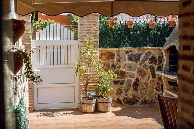 Comfort Apart Daire, 2 Yatak Odası, Teras, Havuz Kenarı