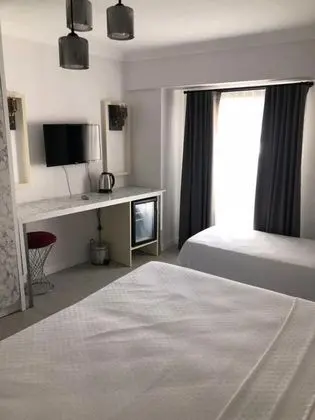 Triple, Şehir Manzaralı