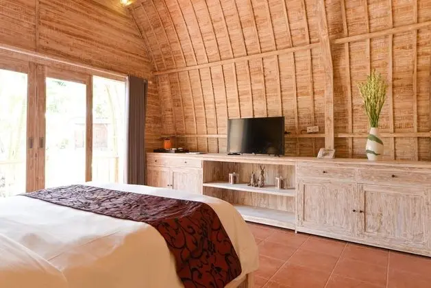 Bungalov, 1 Yatak Odası, Havuz Manzaralı