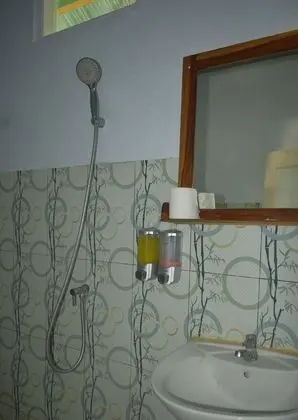 Standard Tek Büyük veya İki Ayrı Yataklı Oda