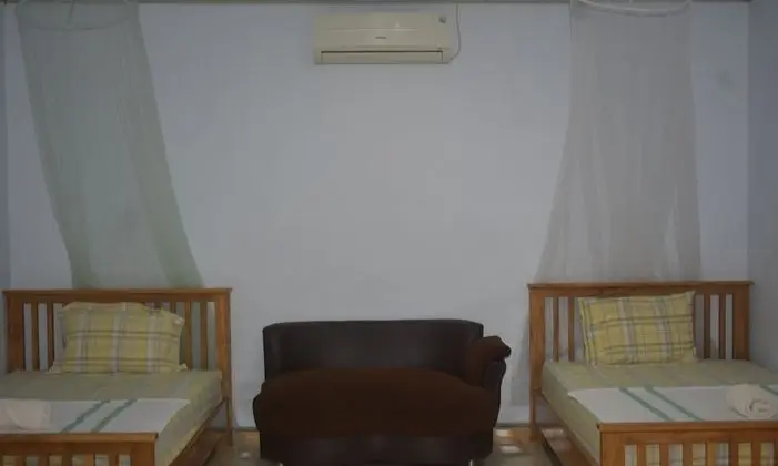 Superior Tek Büyük veya İki Ayrı Yataklı Oda