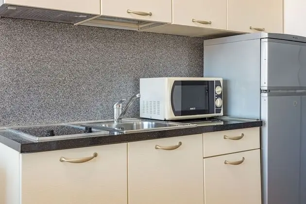 Superior Apart Daire, 2 Yatak Odası, Balkon, Deniz Manzaralı