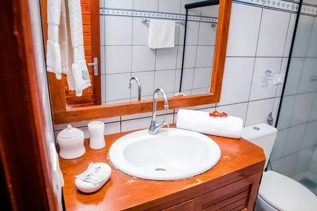 Deluxe Tek Büyük Yataklı Oda, Denize Bakan