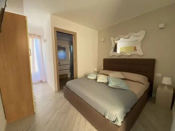Tek Büyük veya İki Ayrı Yataklı Oda, Balkon