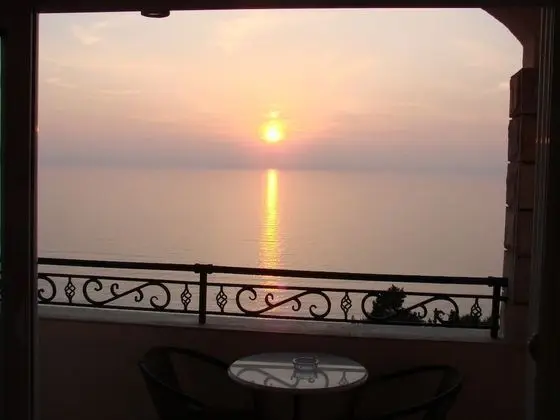 Stüdyo, Teras, Deniz Manzaralı