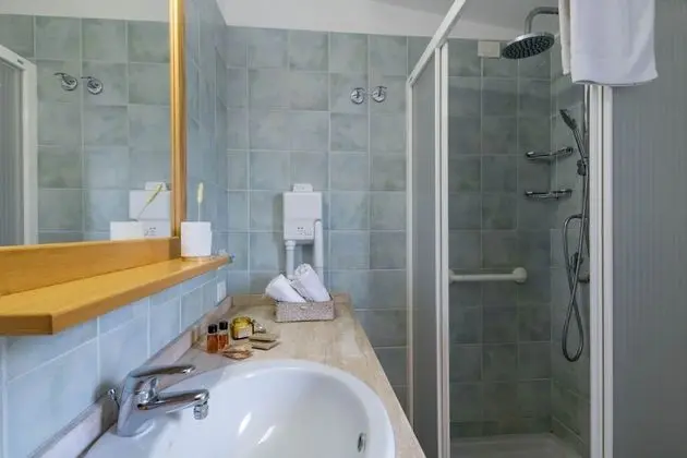 Comfort Tek Büyük Yataklı Oda, Deniz Manzaralı