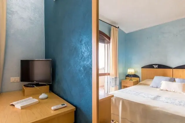 Superior Tek Büyük Yataklı Oda, Balkon, Deniz Manzaralı