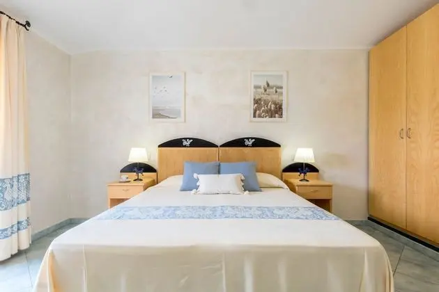 Superior Tek Büyük Yataklı Oda, Balkon, Deniz Manzaralı