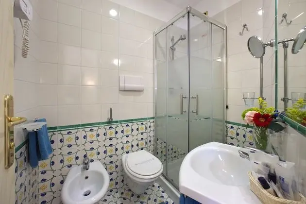 Standard Dört Kişilik Oda