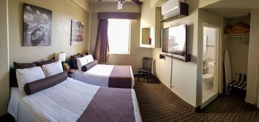 Tek Büyük Yataklı Oda (Two doubles beds)