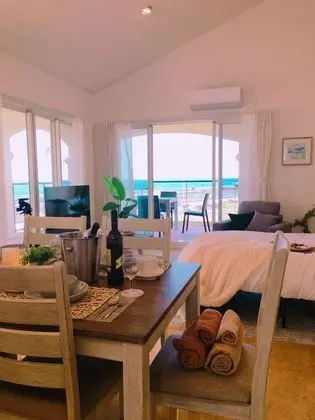 Apart Daire, Okyanus Manzaralı