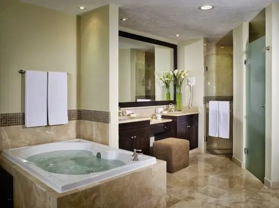 Two Bedroom Oceanfront- All Inclusive