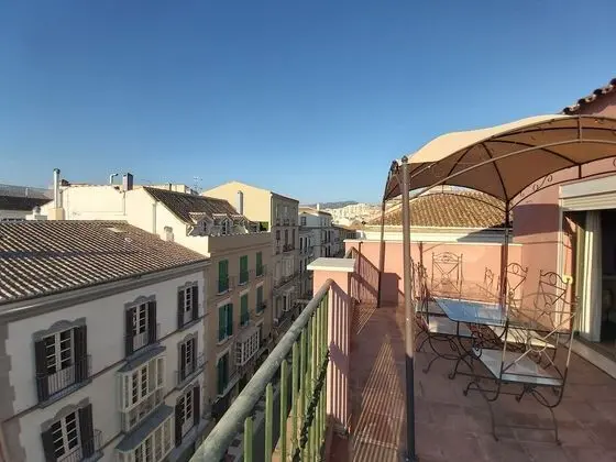 Exclusive Çatı Katı Süiti (Penthouse), 1 Yatak Odası, Balkon, Şehir Manzaralı