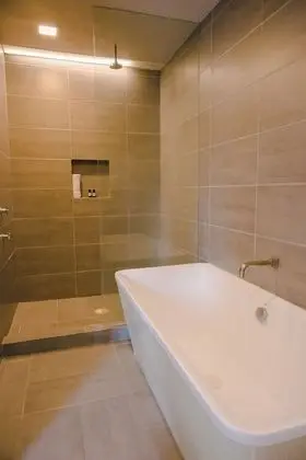 Junior Süit, 1 En Büyük (King) Boy Yatak