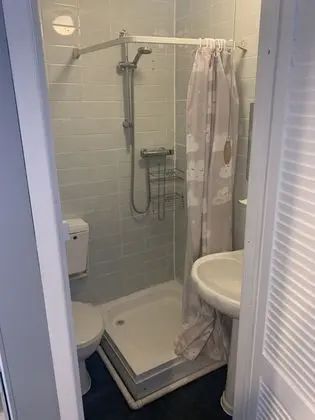 Standard Üç Kişilik Oda, Özel Banyo (Room 3)