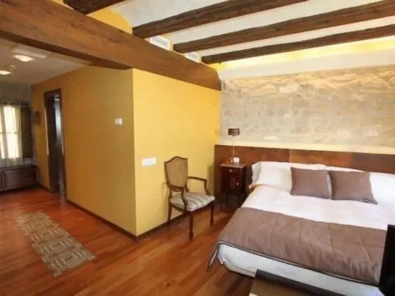 Superior Tek Büyük Yataklı Oda