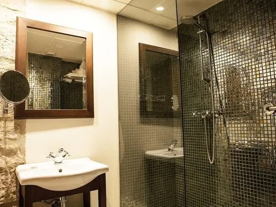 Superior Tek Büyük Yataklı Oda