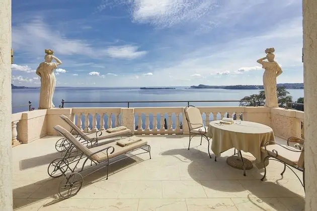 Terrace Suite