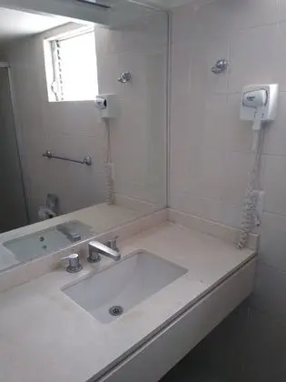 Standard Dört Kişilik Oda