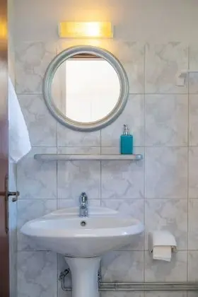 Stüdyo, Bahçe Manzaralı