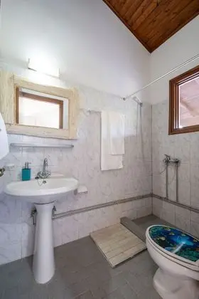 Stüdyo, Bahçe Manzaralı