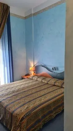 Comfort Tek Büyük veya İki Ayrı Yataklı Oda