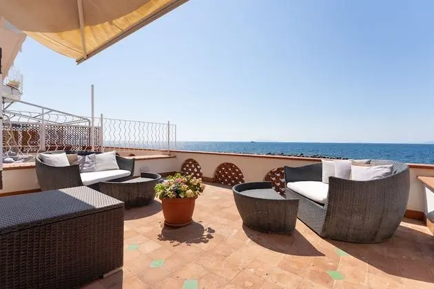 Villa, 4 Yatak Odası, Deniz Manzaralı