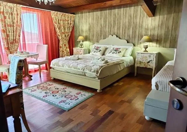 Panoramic Stüdyo Süit, Teras