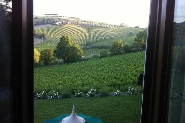 Tek Büyük veya İki Ayrı Yataklı Oda, Bahçe Manzaralı, Kule