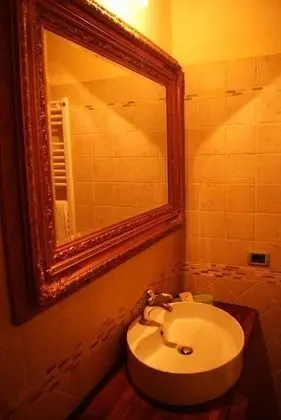 Tek Büyük veya İki Ayrı Yataklı Oda, Veranda, Zemin Kat