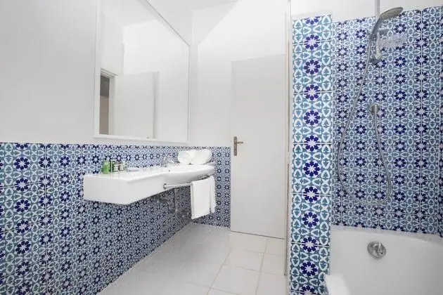 Villa, Sigara İçilebilir