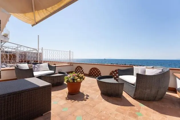 Villa, Sigara İçilebilir