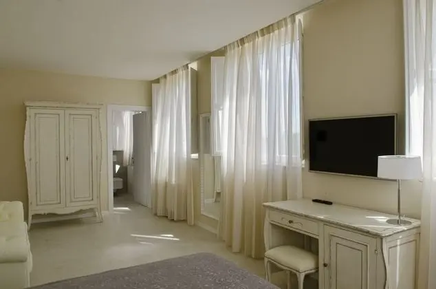 Junior Süit, Şehir Manzaralı