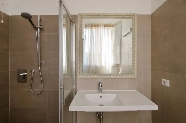 Junior Süit, Şehir Manzaralı