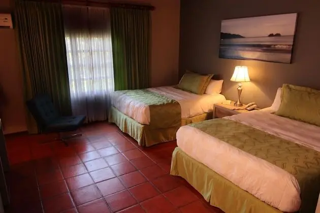 Superior Room with King Bed