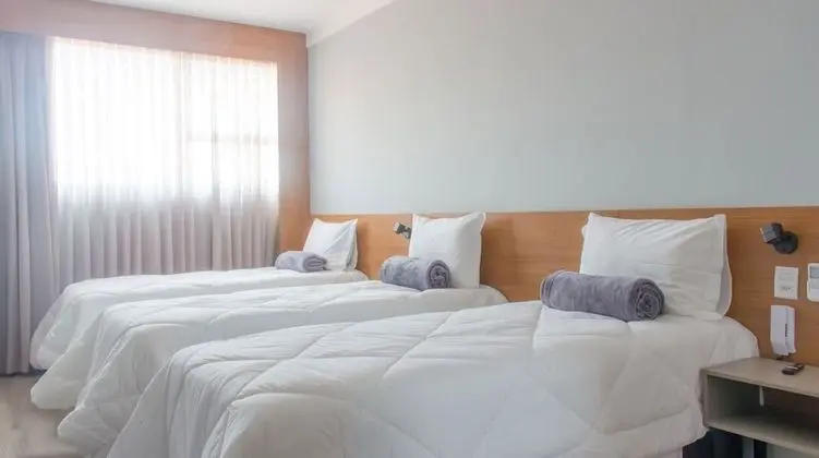 Deluxe Üç Kişilik Oda