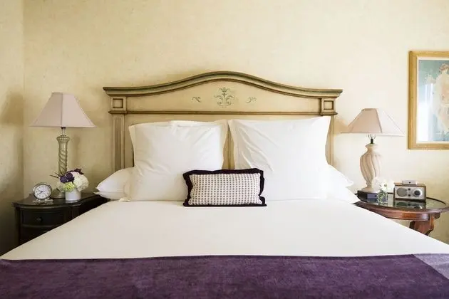 Deluxe Room, Town View