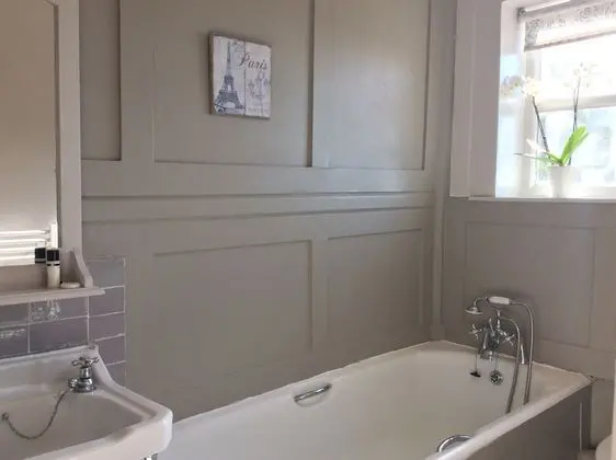 Standard Tek Büyük Yataklı Oda (Room 2)