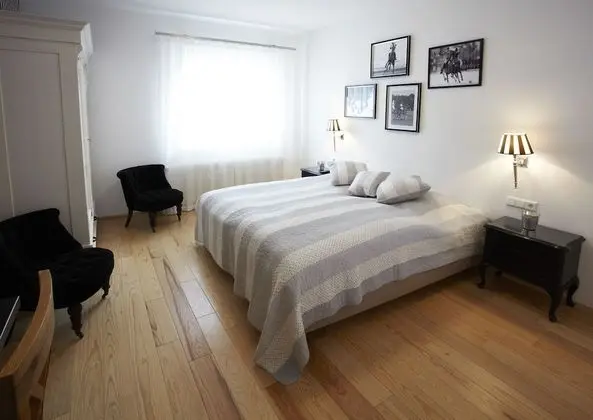 Comfort Tek Büyük Yataklı Oda