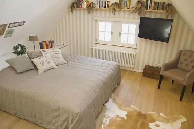 Comfort Tek Büyük Yataklı Oda