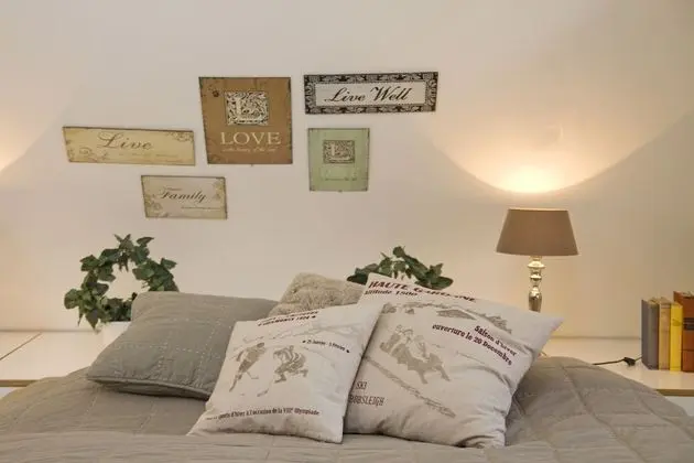 Comfort Tek Büyük Yataklı Oda