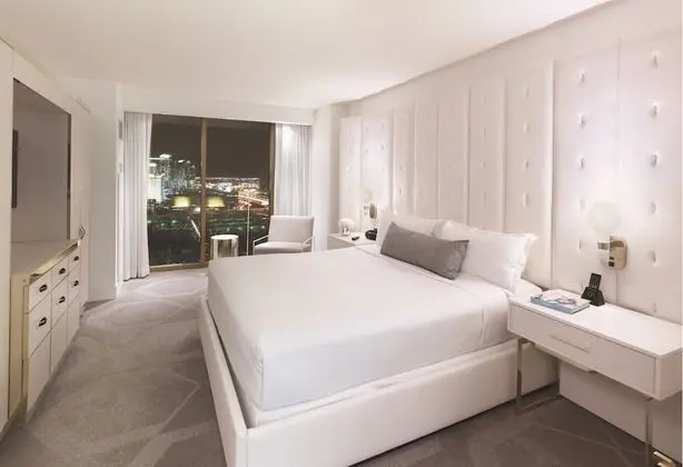 Delano Strip View King Suite