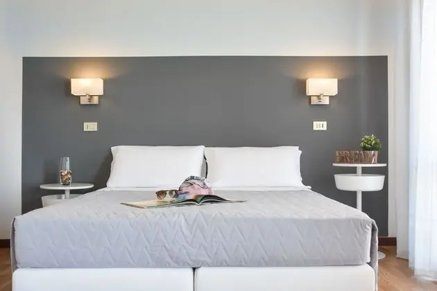 Dört Kişilik Oda, Balkon, Deniz Manzaralı