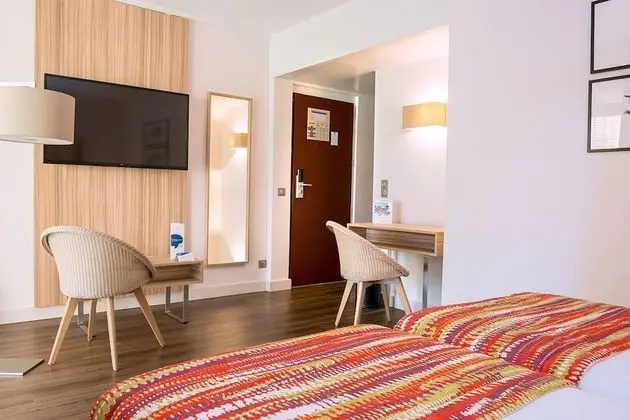 Comfort Tek Büyük veya İki Ayrı Yataklı Oda