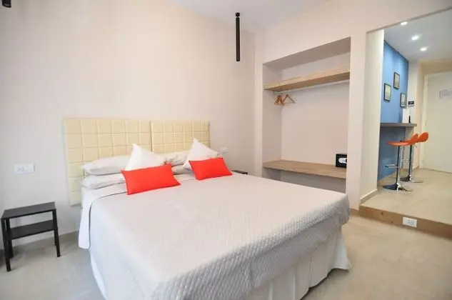 Junior Süit, 1 Büyük (Queen) Boy Yatak ve Çekyat, Sigara İçilmez