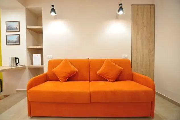 Junior Süit, 1 Büyük (Queen) Boy Yatak ve Çekyat, Sigara İçilmez