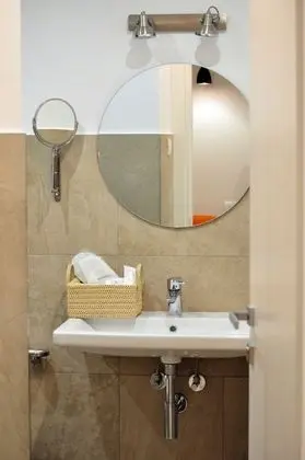 Standard Tek Büyük Yataklı Oda, 1 Büyük (Queen) Boy Yatak, Sigara İçilmez (No special view)