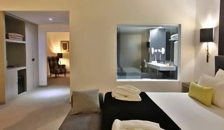 Deluxe Süit, Nehir Manzaralı