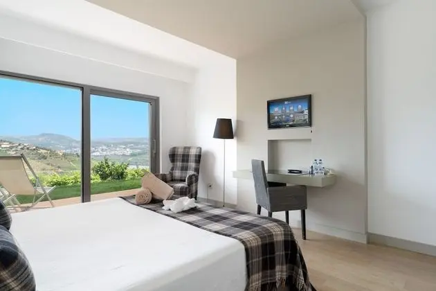 Deluxe Tek Büyük Yataklı Oda, 1 Çift Kişilik Yatak, Nehir Manzaralı