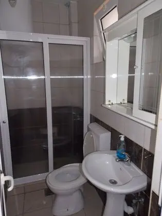 Stüdyo, Teras